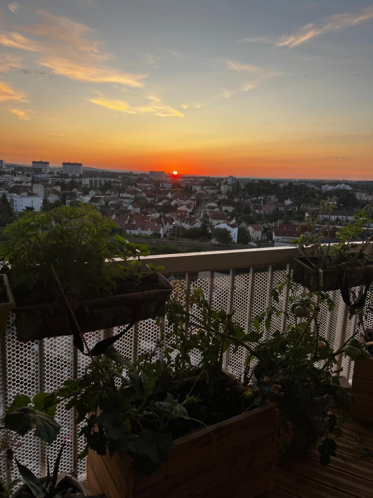 Chambre Artistique En Colocation Entre Disneyland Et Paris Neuilly sur Marne Bagian luar foto